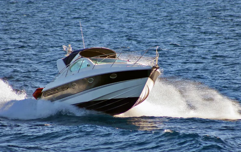 Boat and watercraft accident injury attorneys — Dean & Camper P.A. personal injury lawyers